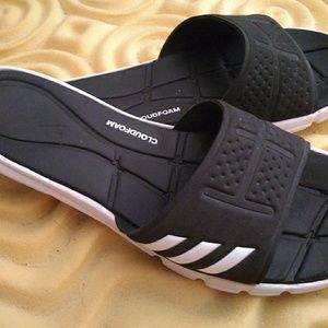 Comfortable slip on's for everyday use.